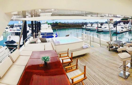 Azimut Jumbo 105'