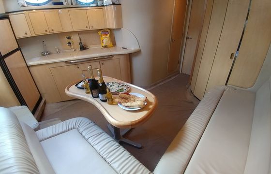 Sea Ray 41 Motor Yacht