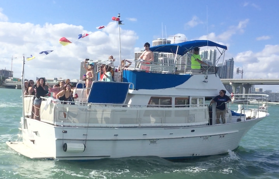 40’ Yacht for 20 Guests - Not Just 12!