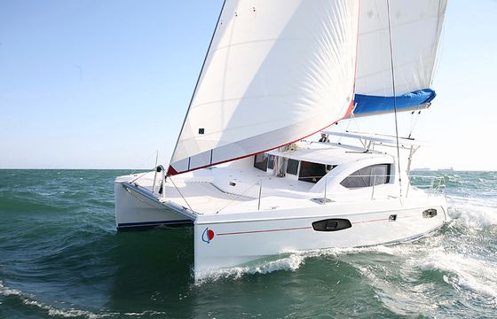 SUNSAIL 384 Robertson and Caine Catamaran