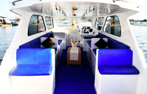 Rising Boat Charter