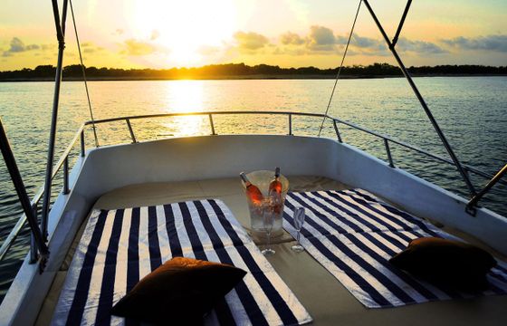 Rising Boat Charter