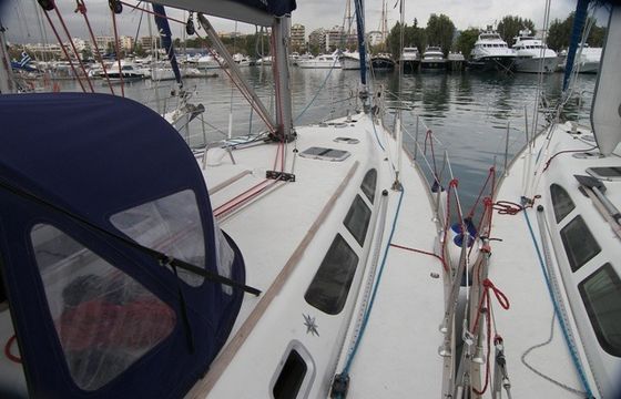 Sun Odyssey 43