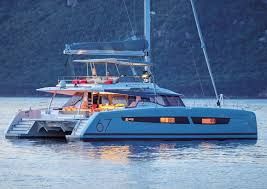Test Catamaran Veller