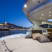 MANGUSTA 72