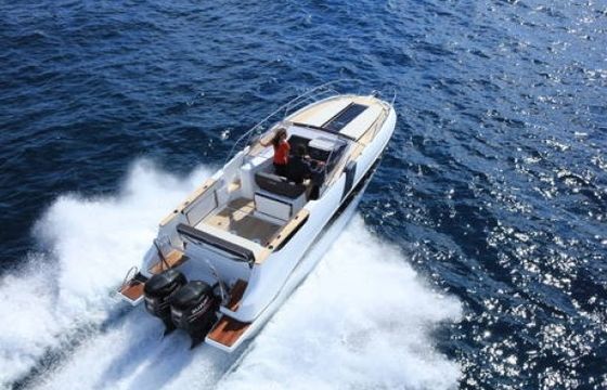 Beneteau FLYER 8.8 SUNDECK