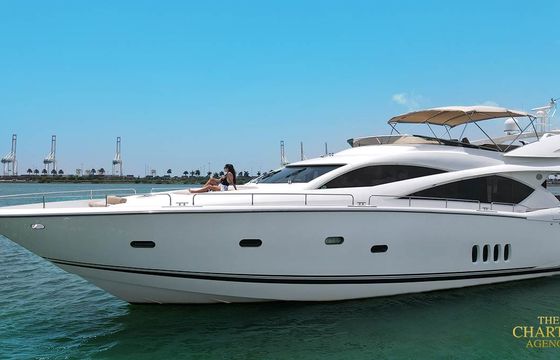 Sunseeker Luxury Yacht