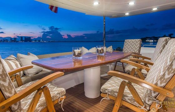 Sunseeker Luxury Yacht