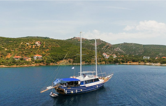 M/S EROS