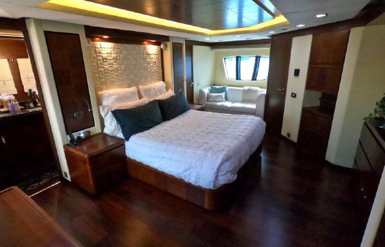 Azimut 85
