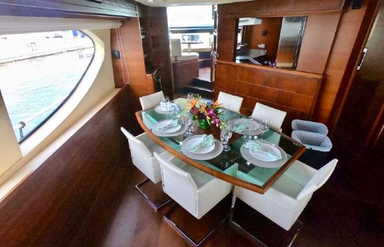 Azimut 85
