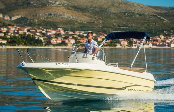 JEANNEAU CAP CAMARAT 545