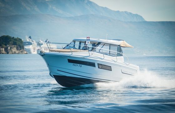 JEANNEAU MERRY FISHER 855