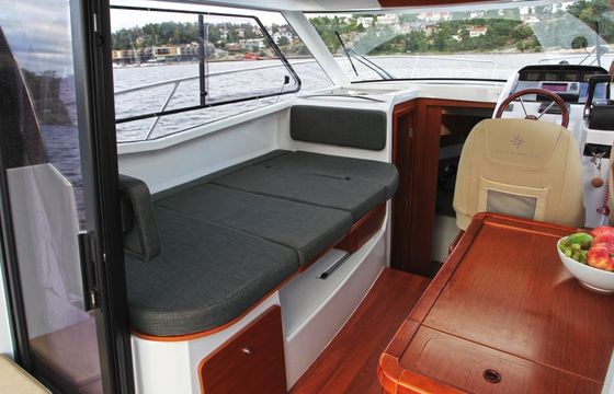 JEANNEAU MERRY FISHER 855