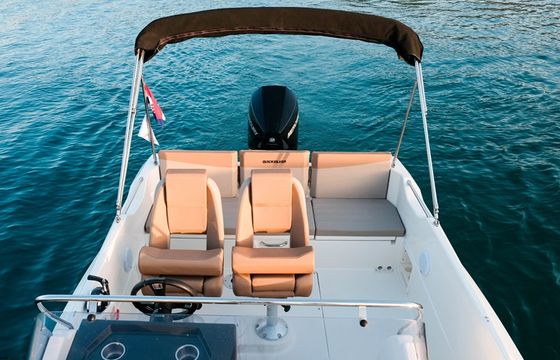 QUICKSILVER 675 ACTIV SD