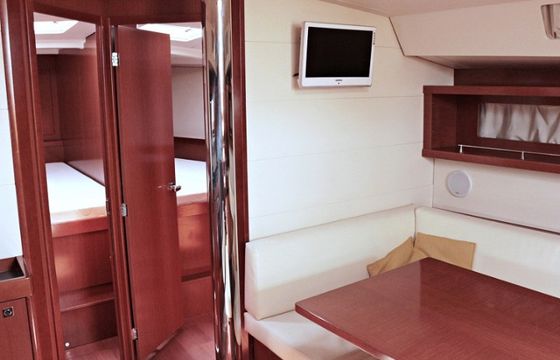 OCEANIS 45 BT - GOLDEN DREAMS