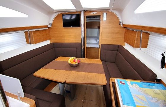 ELAN 40 IMPRESSION BT - LYRA