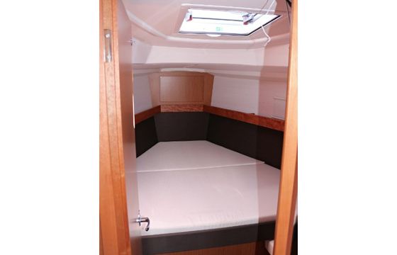 BAVARIA C 37 BT - JULIA
