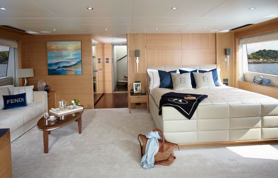 M/Y Solaris