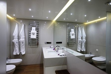 Ocean Sapphire