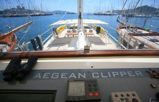 Aegean Clipper