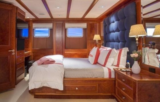 M/Y Rhino