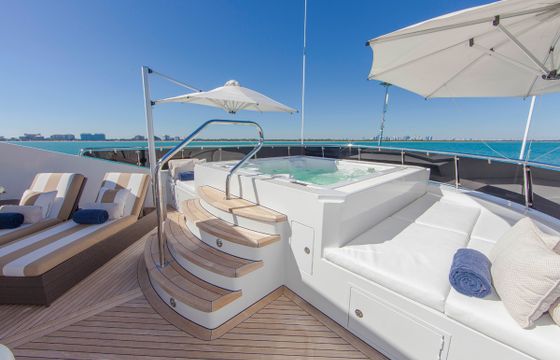 M/Y Mustang Sally