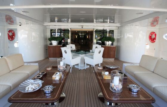 M/Y Sunday