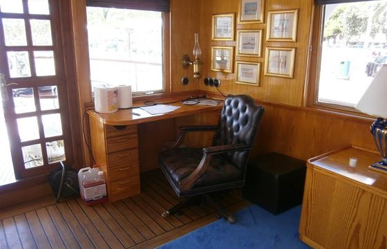 Atlantic Lady