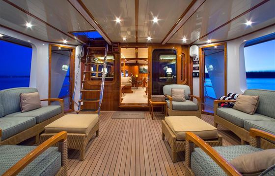 Tumblehome