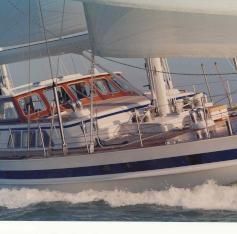 Sailing T