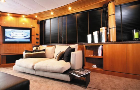 M/Y Lady Luck