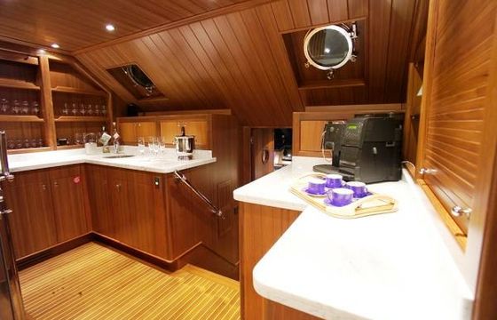 M/Y Enigma