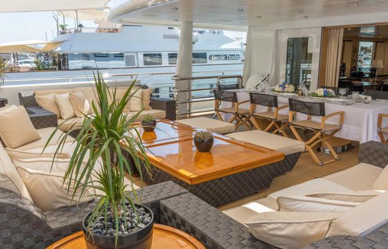 M/Y Lady Nag Nag