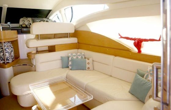 Azimut 48