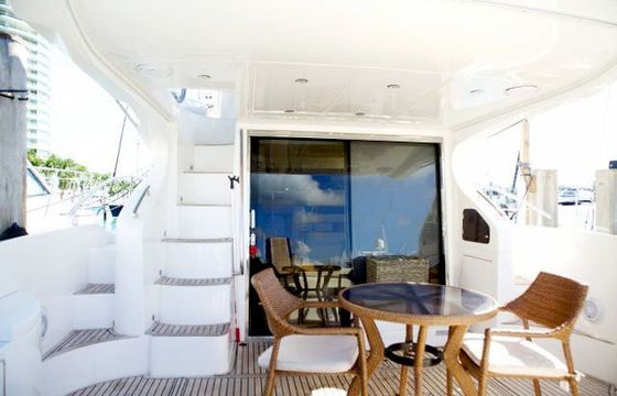 Azimut 48
