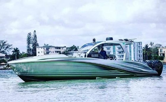 Deep Impact 399 Cabin 39'