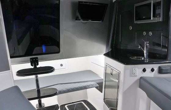 Deep Impact 399 Cabin 39'
