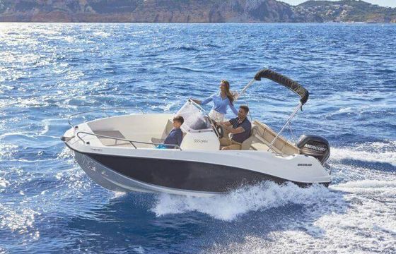 Quicksilver Activ 555 Open