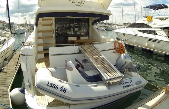 Luna IV