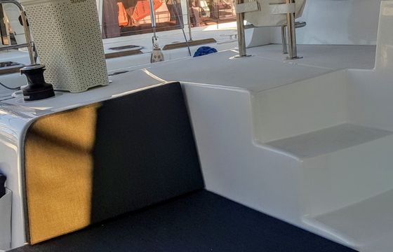 AKTIS (air condition, generator, watermaker)