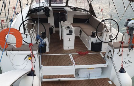 Helia (A/C, Gen. 10kVA, Electric Winch NEW 2022)