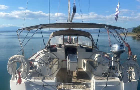 Triada / bow-thruster, solar panels, electric WC