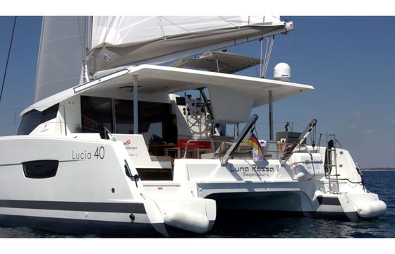 Luna Rossa II