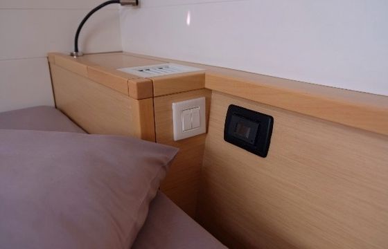 Iris IV (Queen cabin 4)