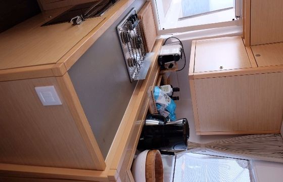 Iris IV (Queen cabin 4)