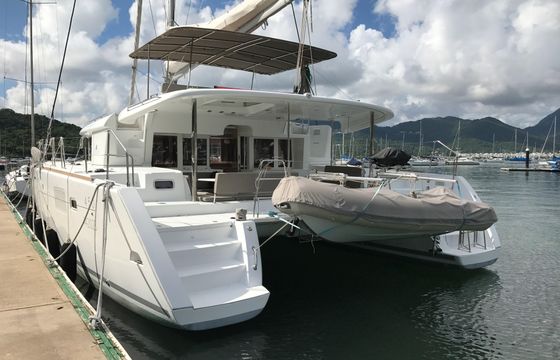 Helena (A/C & Generator)