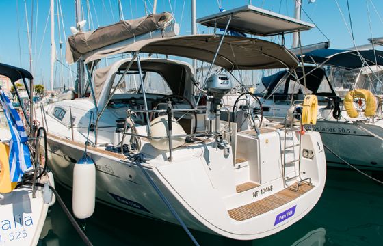 Pura Vida (A/C - Generator) (Pax 12) (Refit 2019)