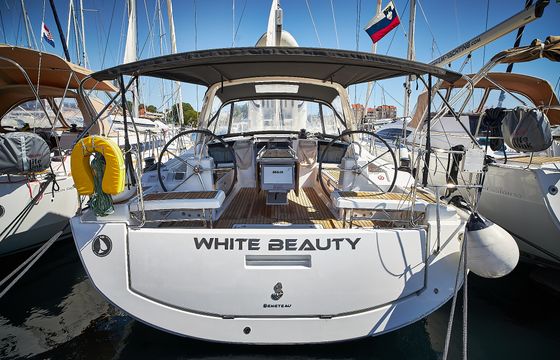White Beauty