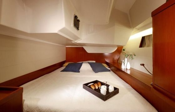 Nabucco: Aft cabin #1 (Cabin Chrter - 2 pax) Fully Crewed, ALL EXPENSES